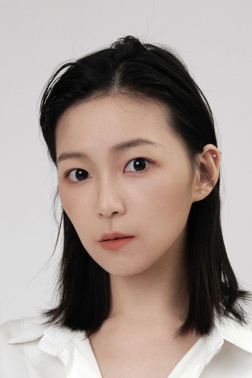 Bang-Ni Hong as Stylist