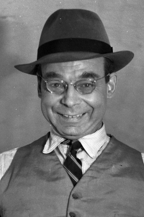 Jerzy Przybylski as Mr. de Voss