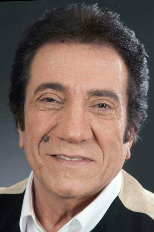 İzzet Altınmeşe as İzzet