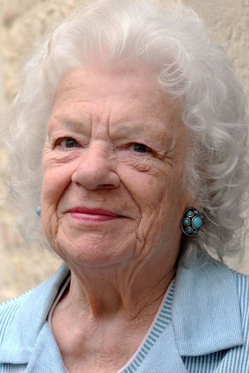 Jenny Clève as La grand-mère