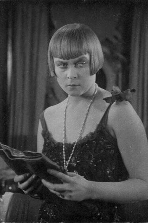 Ida Penzo as Helen Viskovska