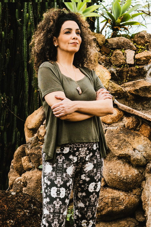 Patrícia Ferrer as Teresa Raquel