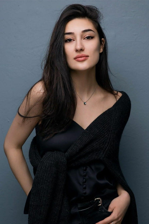 Ariana Lolaeva as self