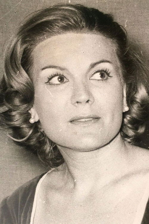 Teresa Stich-Randall as A Priestess