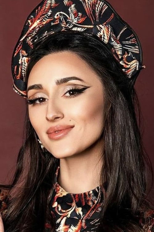 София Мейер as Madina