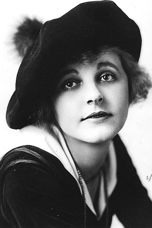 Rubye De Remer as Althea Hanway