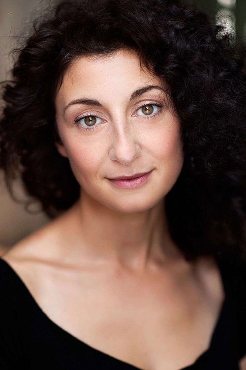 Aanisa Vylet as Mouna