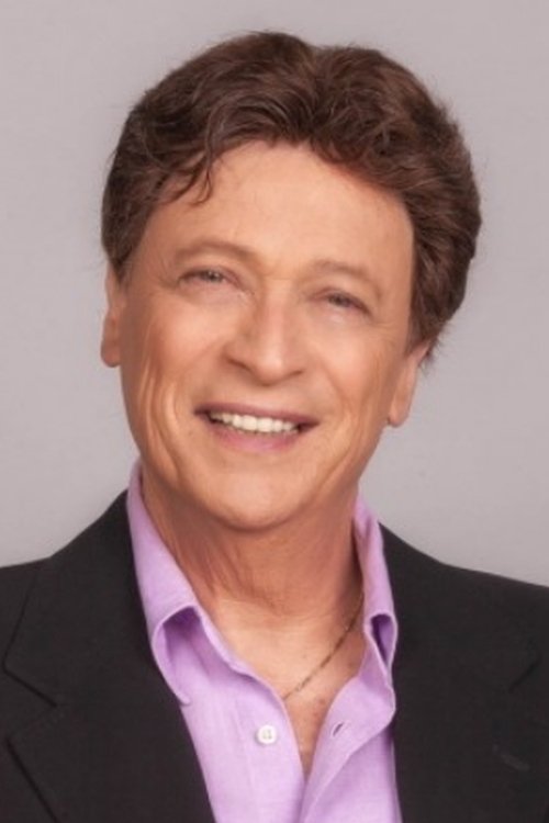 Sassi Keshet as Moshe