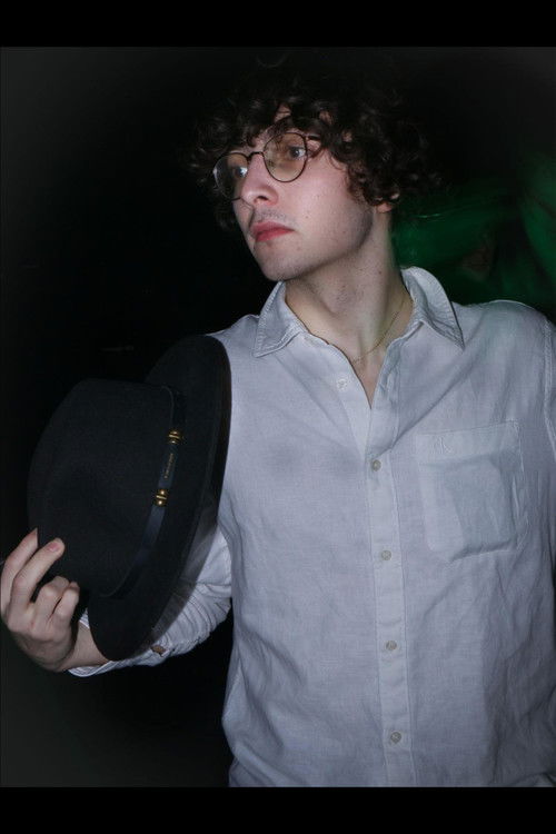 Romain Fouquart as Marc