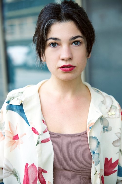 Isabella Campestrini as Policewoman