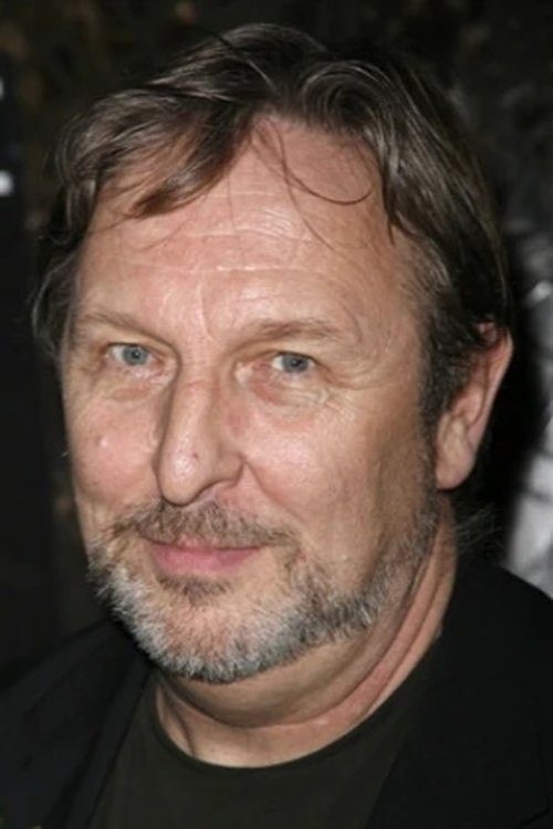 Mark Wing-Davey as Cater