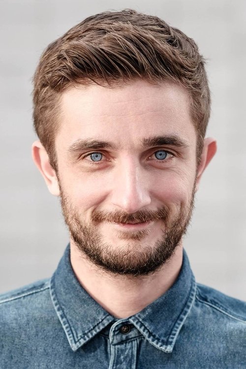 Michal Režný as Filip Veselovský