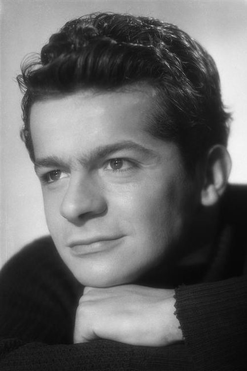 Serge Reggiani as Louis Balan