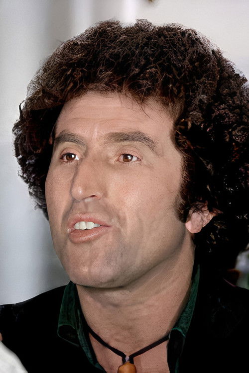 Giovanni Elsner as Nicola