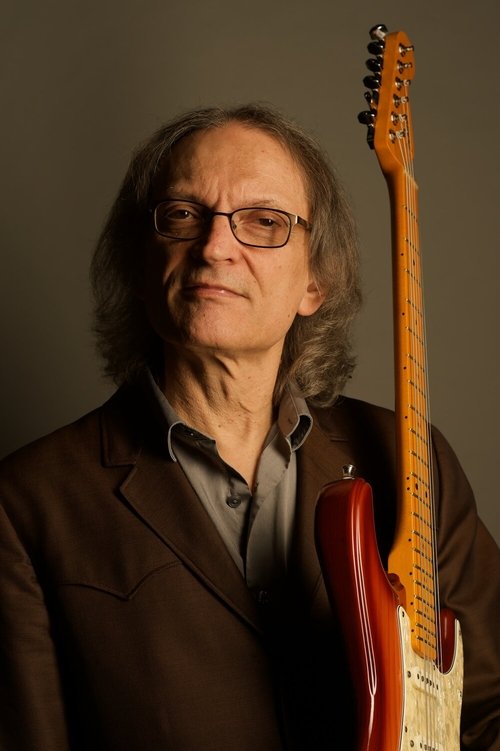 Sonny Landreth as Self