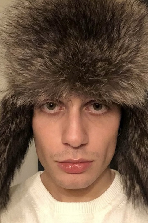 Alexander Ershenco as Sasha