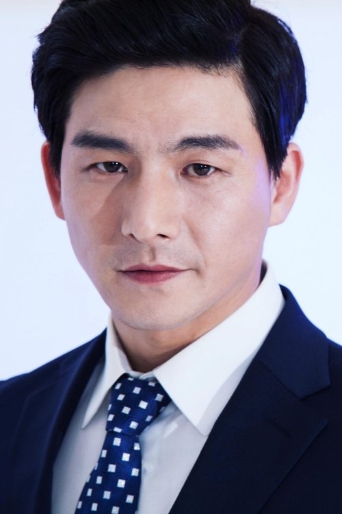 Hwang In-mu as Lee Jeong-hoon