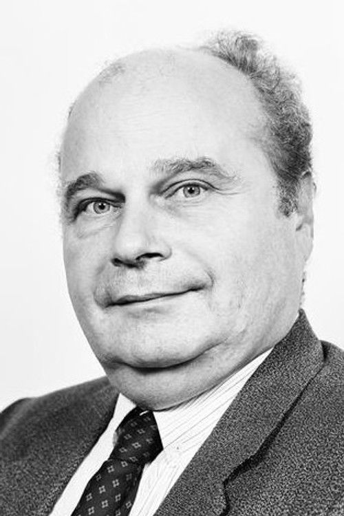 Roger Chinaud as Self