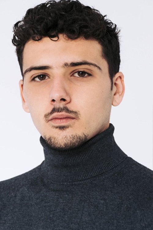 Roger Príncep as Lucas