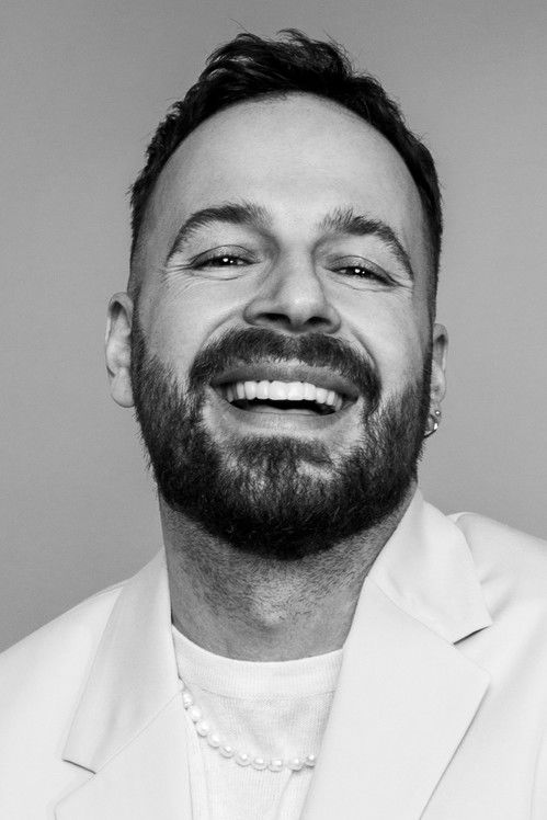 Marcus Villeneuve as Self