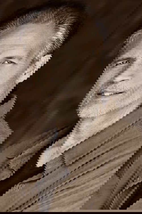 Craig Hamann as Tyler