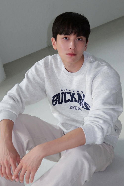 김흥준 as Kyu-Sung