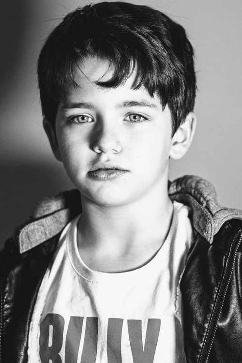 Lucas Blas as Alex