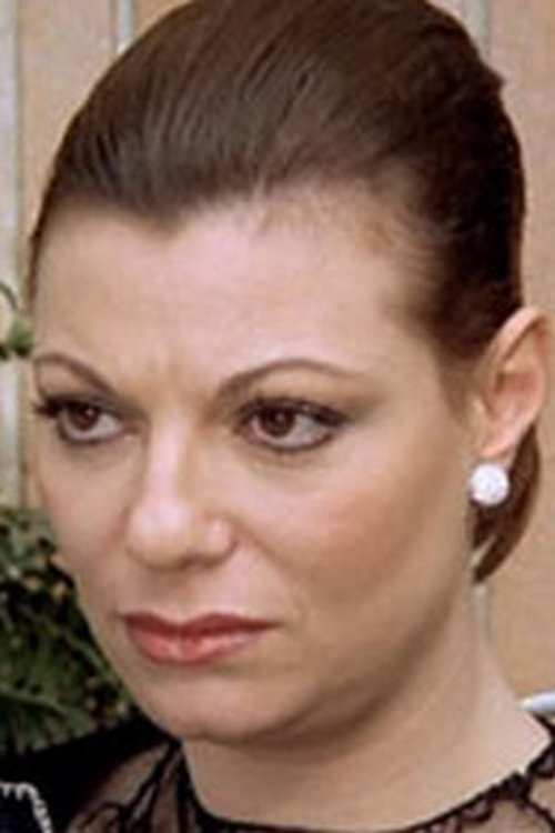 Antonella Dogan as Maureen (uncredited)