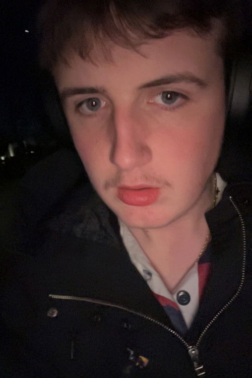 Thom Welsh as Therapy Male 1