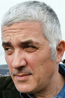 Alessandro Mizzi as Uomo SUV