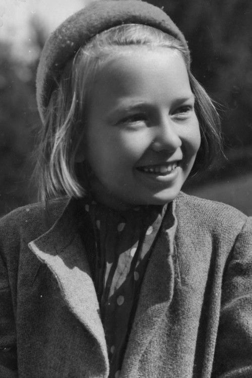 Maire Suvanto as Pipsa Suominen