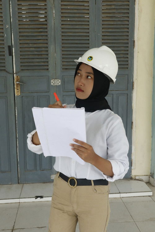 Kurnia Nurhasanah profile photo