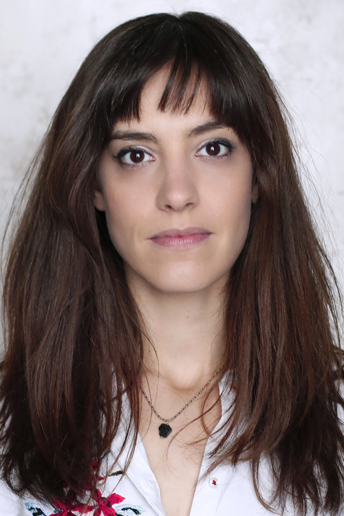 Amandine Boulet as Alice Johnston