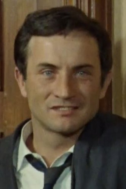 Jean-Claude Rolland as Mick Évratte