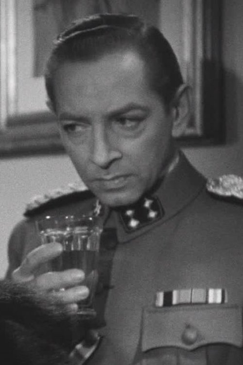 Harry Feist as Major Fritz Bergmann