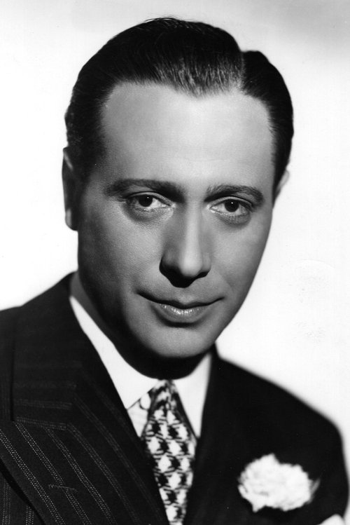 Edward Raquello as Eduardo Grassi