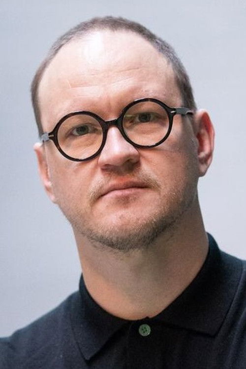 Sten Saluveer as Sten-Kristjan