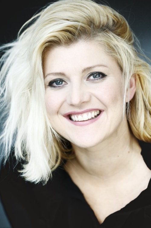 Camille Solal as Madam Esetelle