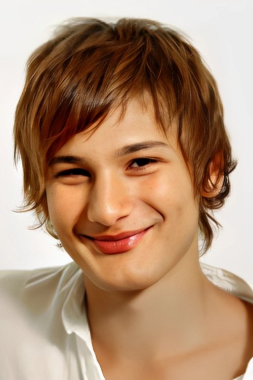 Borgahan Gümüşsoy as 