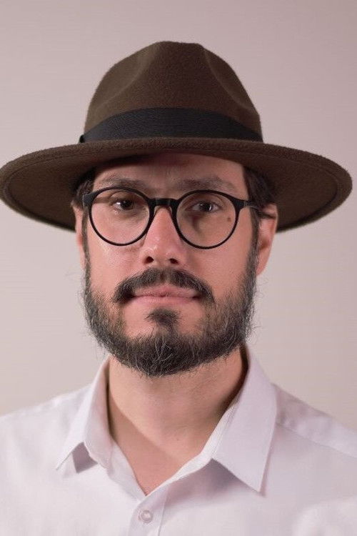 Miguel Fernando as Apresentação