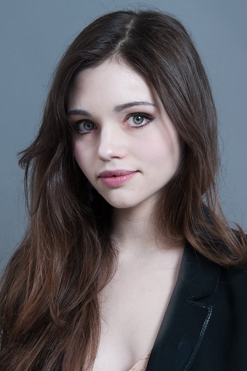 India Eisley as Fauna Hodel