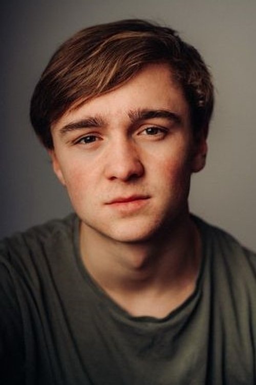 Luis Vorbach as Young Simon