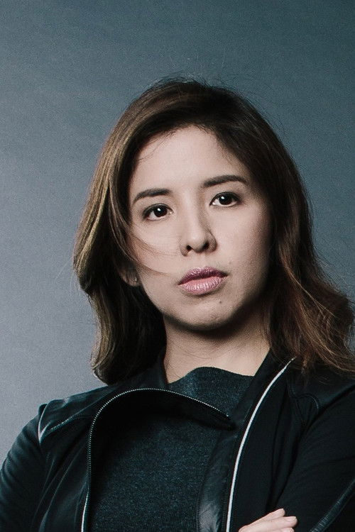 Jenny Jamora as TV Newscaster (segment "Uyayi")