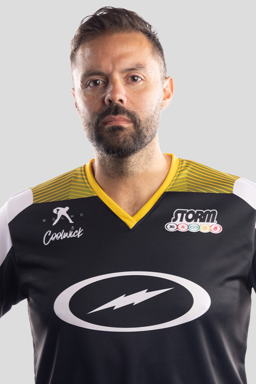 Jason Belmonte as Self