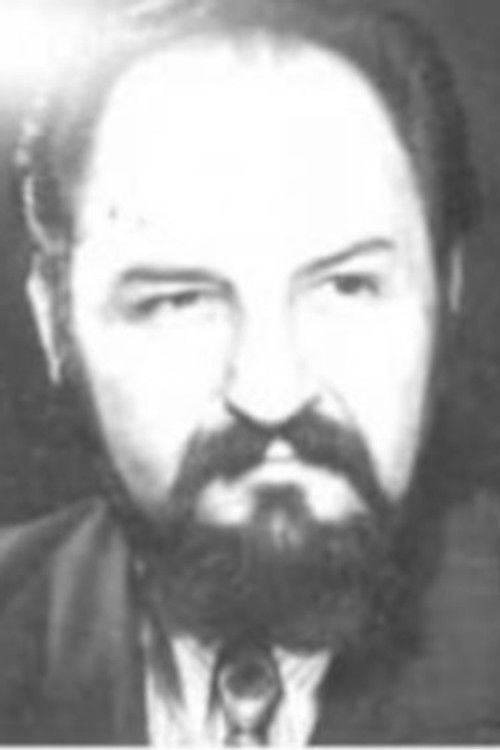 Teofil Vâlcu as Opera Singer