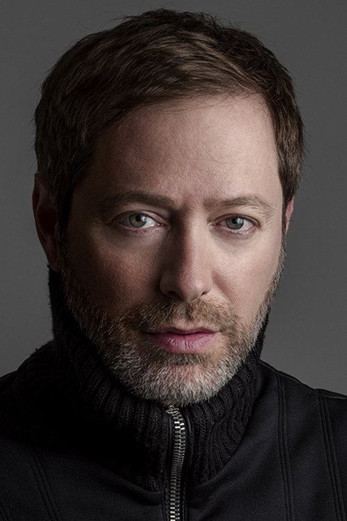 Amitai Kedar as Ze'ev Har'el