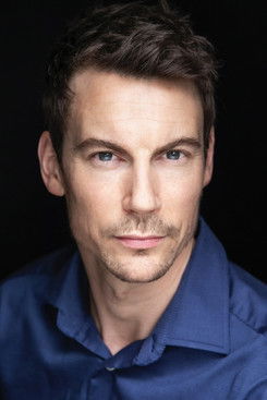 Bede Skinner as Alex Parsons