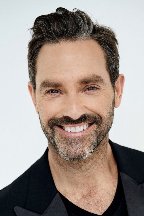 Guillaume Lemay-Thivierge as 