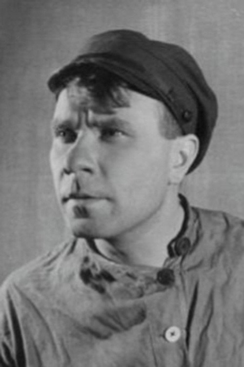 Yuriy Korshun as Vasya Ivanov, Wounded soldier in hospital