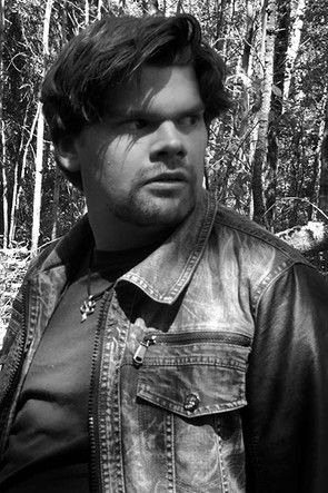 Ethan R Hill as Harvey